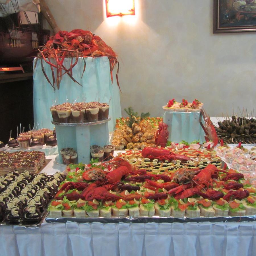 Hotel Sveti Nikola Sliven ภายนอก รูปภาพ